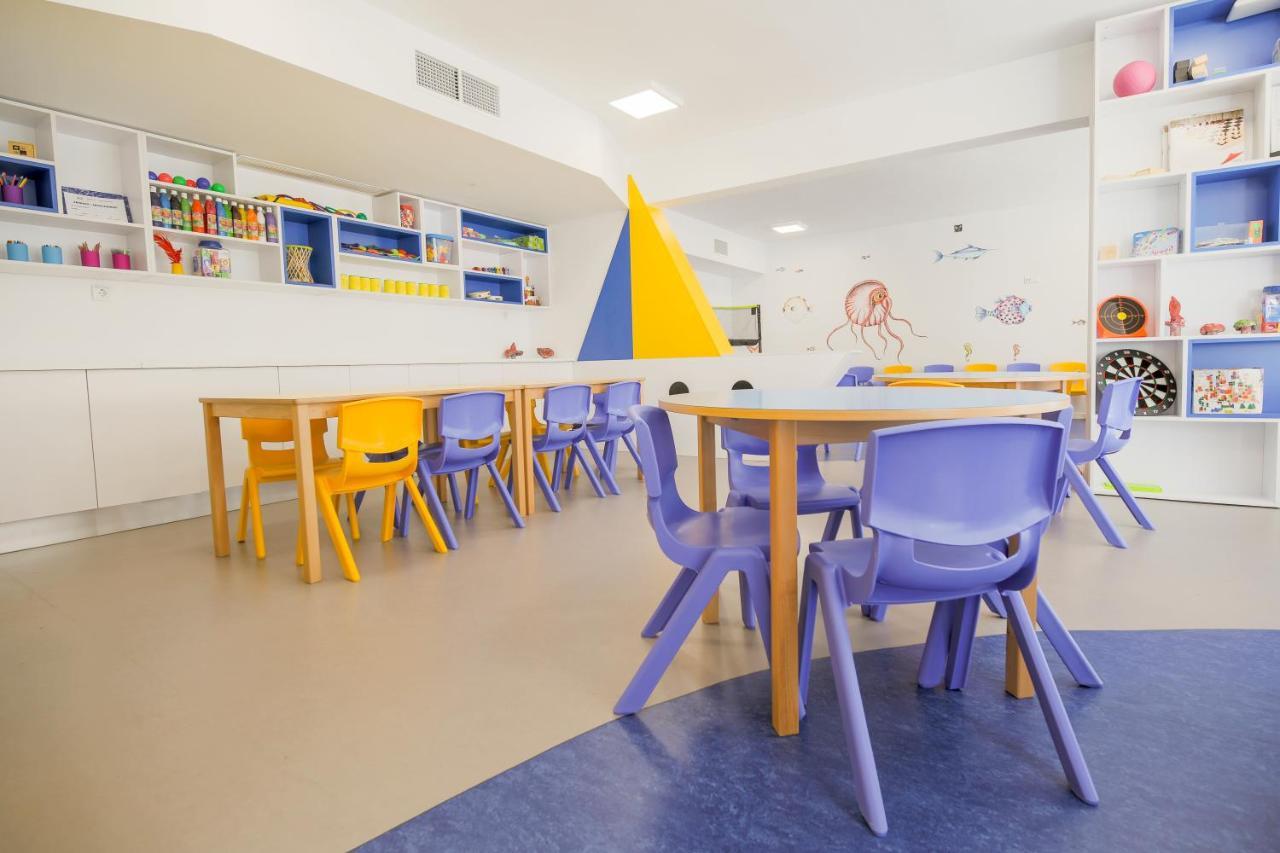 Apartamentos Turisticos Augustus Cambrils Eksteriør billede